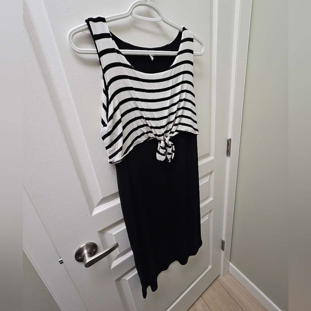 Black Stiped Layered Tie Front Maternity Dress